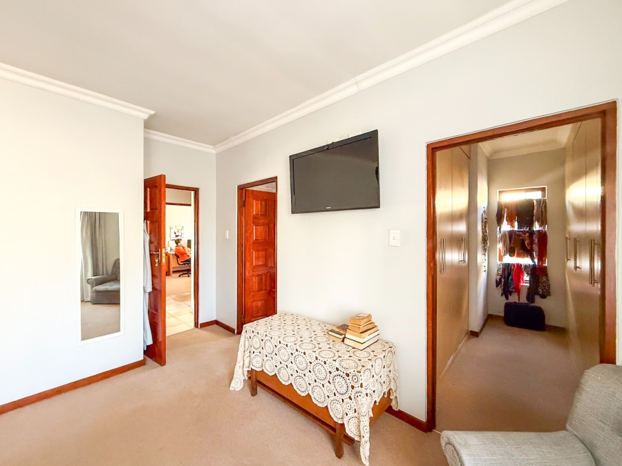 4 Bedroom Property for Sale in Xanadu Eco Park North West